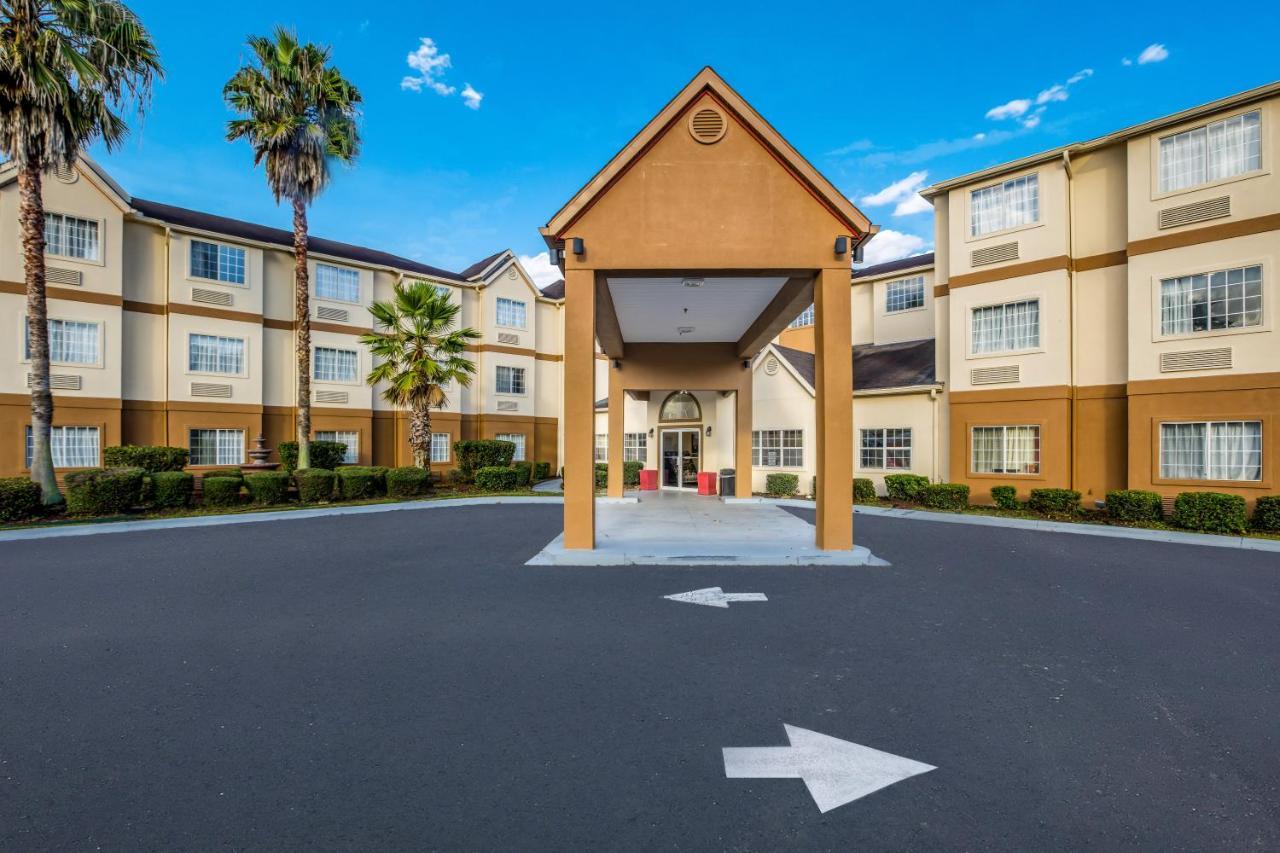Red Roof Inn Plus+ & Suites Savannah - I-95 Джорджтаун Экстерьер фото