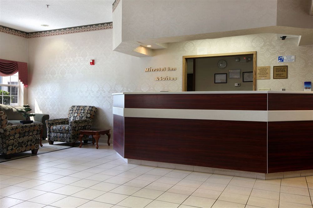 Red Roof Inn Plus+ & Suites Savannah - I-95 Джорджтаун Экстерьер фото